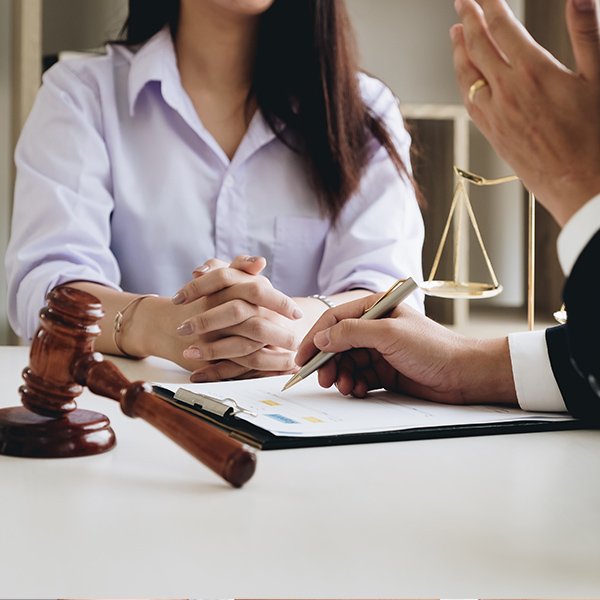 Top 10 Benefits of Hiring an Accident Injury Attorney