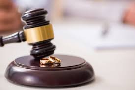 8 Must-Know Divorce Attorney Strategies for Alimony in 2024